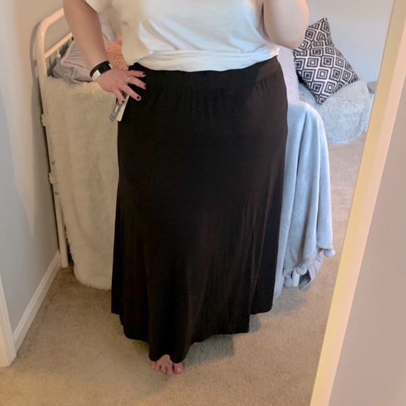 terra and sky maxi skirt